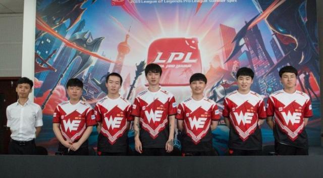 期间的体育 期间的体育