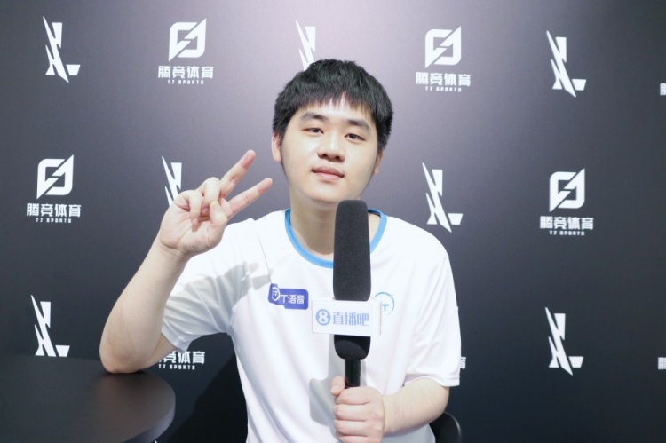 中跌宕起伏 中跌宕起伏