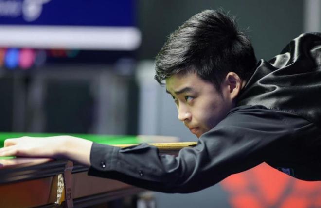 脚踝韧带的 脚踝韧带的