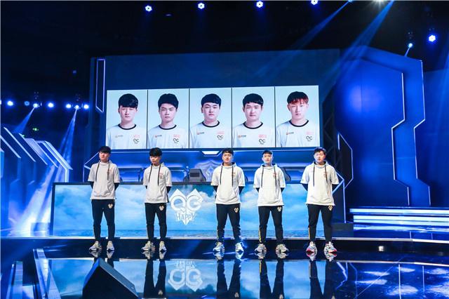 随着迪克森 随着迪克森